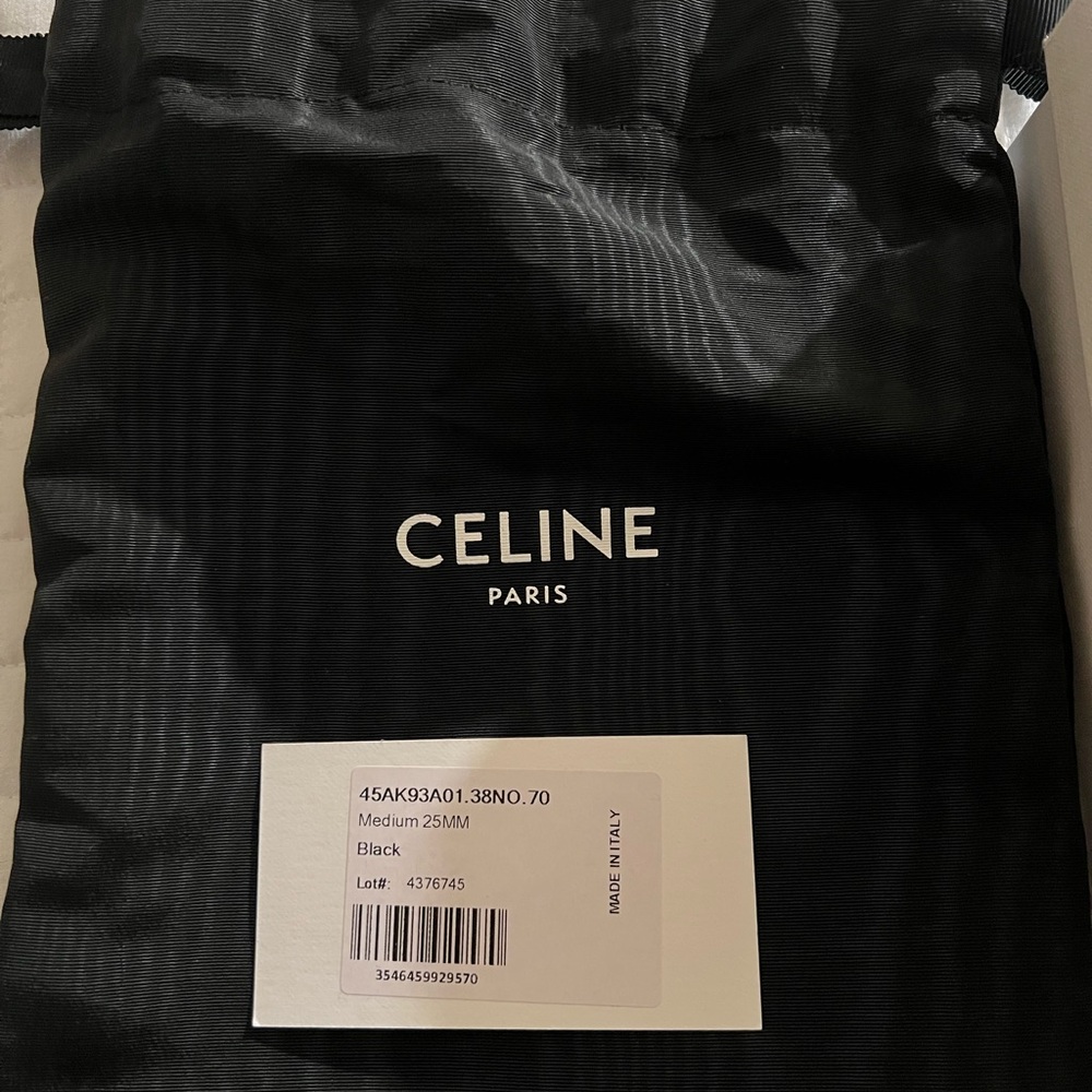Excellent condition Celine belt in black!